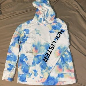 Hollister Must-Have Collection Hoodie